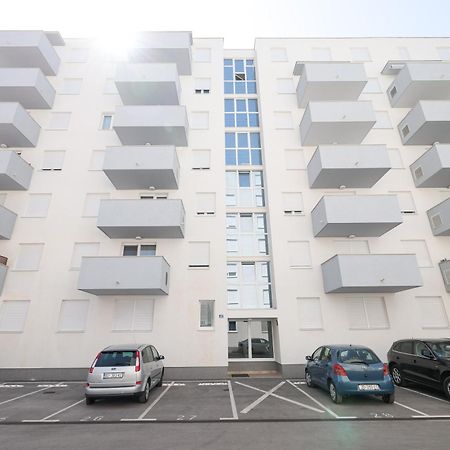 Alpha Level Apartment Zadar Exteriör bild