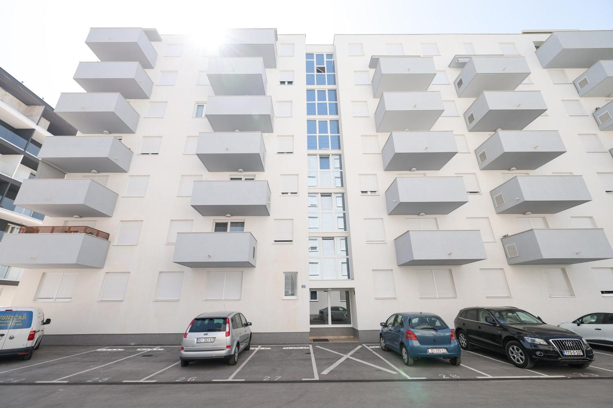 Alpha Level Apartment Zadar Exteriör bild
